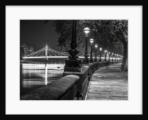 London Riverside Promenade by Assaf Frank